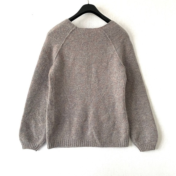 ⭐️Host Pick⭐️ Aritzia Wilfred Chapais Mauve Wool Sweater - Picture 6 of 11